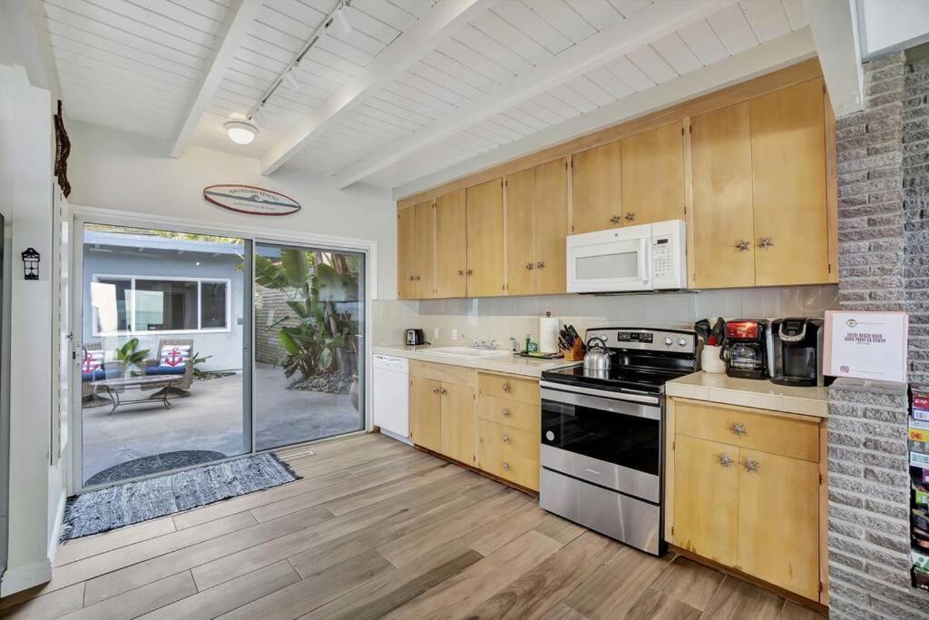 On The Sand!! Private Beach! Ocean Front Hot Tub!! Dana Point Exterior photo